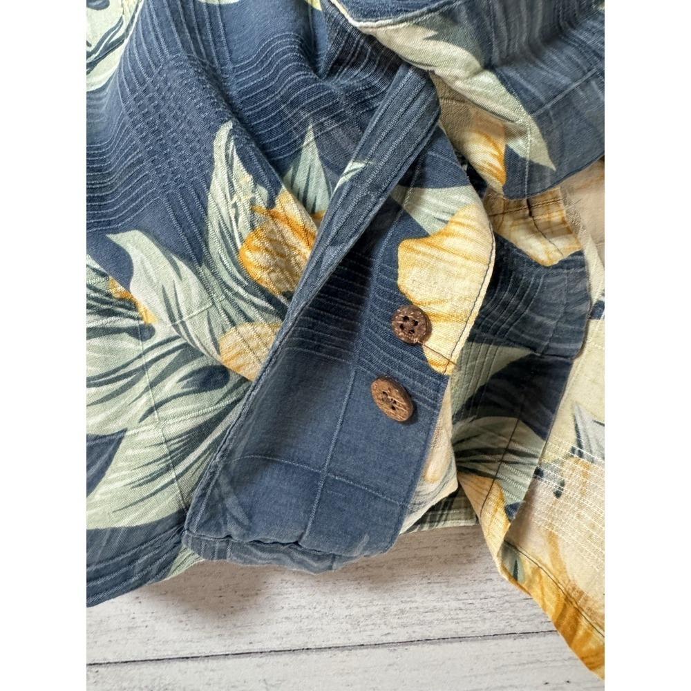 Banana Cabana Floral Buttondown 100% Silk Mens Large Blue Hawaiian Vacation - Picture 11 of 11